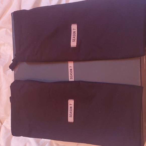 *SOLD* Yeezy desert boots in Cinder size 40 - Picture 5 of 9